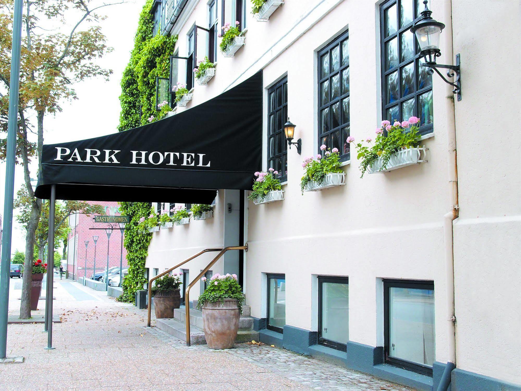 Park Hotel & Vinbar Frederikshavn Exterior foto